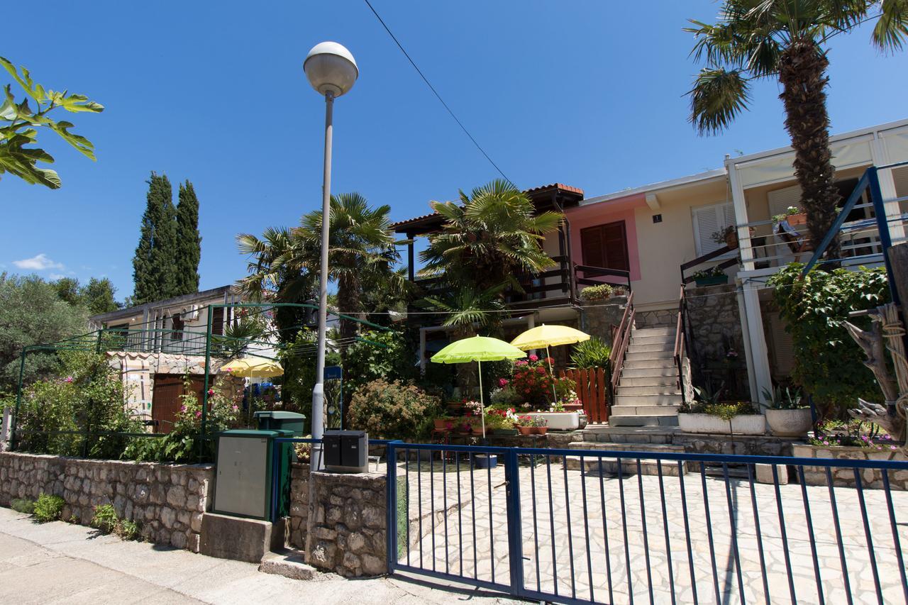 Apartment Paulina Cres Exterior photo